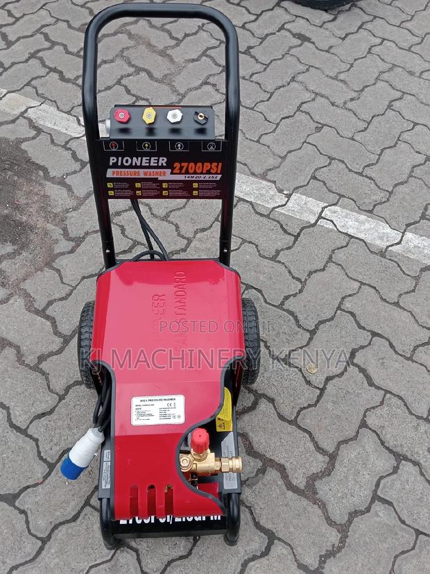 2700psi Pioneer Pressure Washer - main view