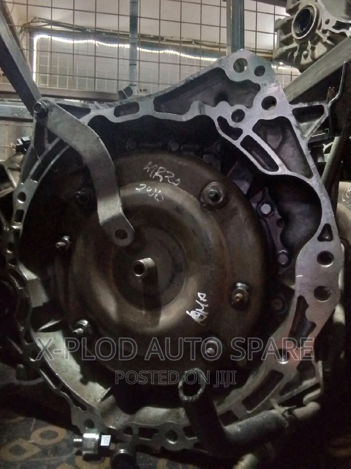Nissan (X-Trail, Serena, Bluebird, Teana) MR20-2WD Gearbox.