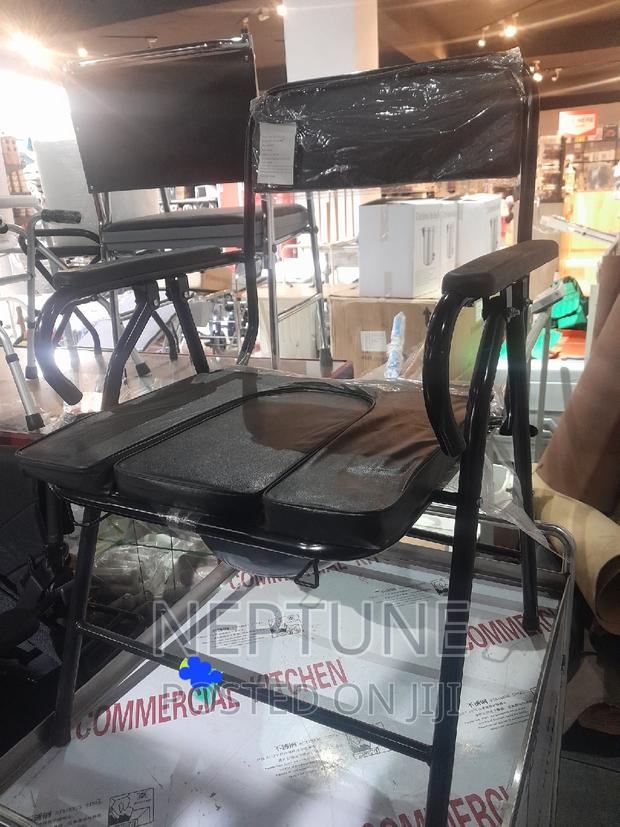 Commode Seat Black - main view