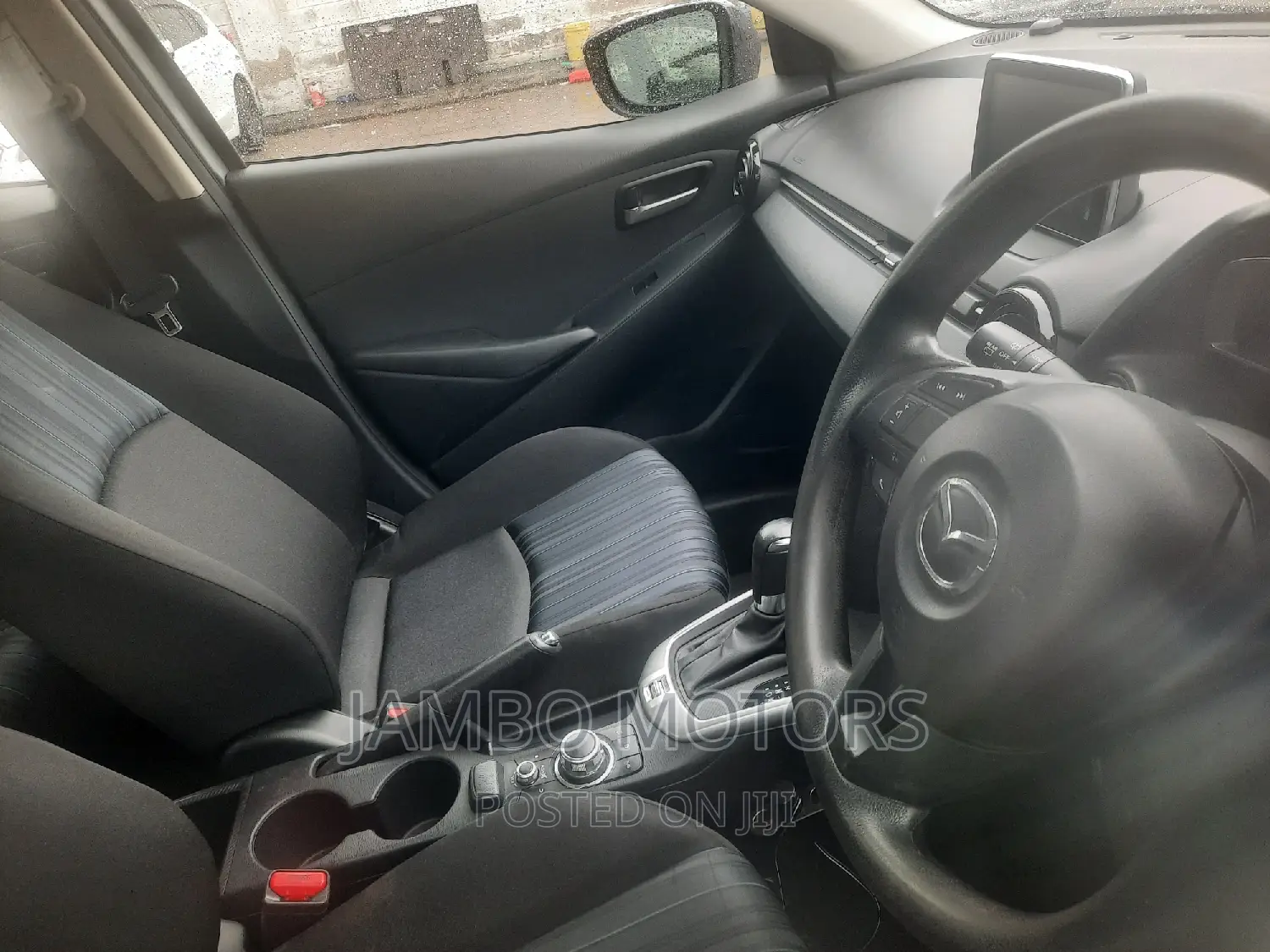 Mazda Demio 2016 Silver