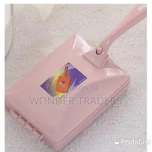 Mini  Clearing Carpet Brush