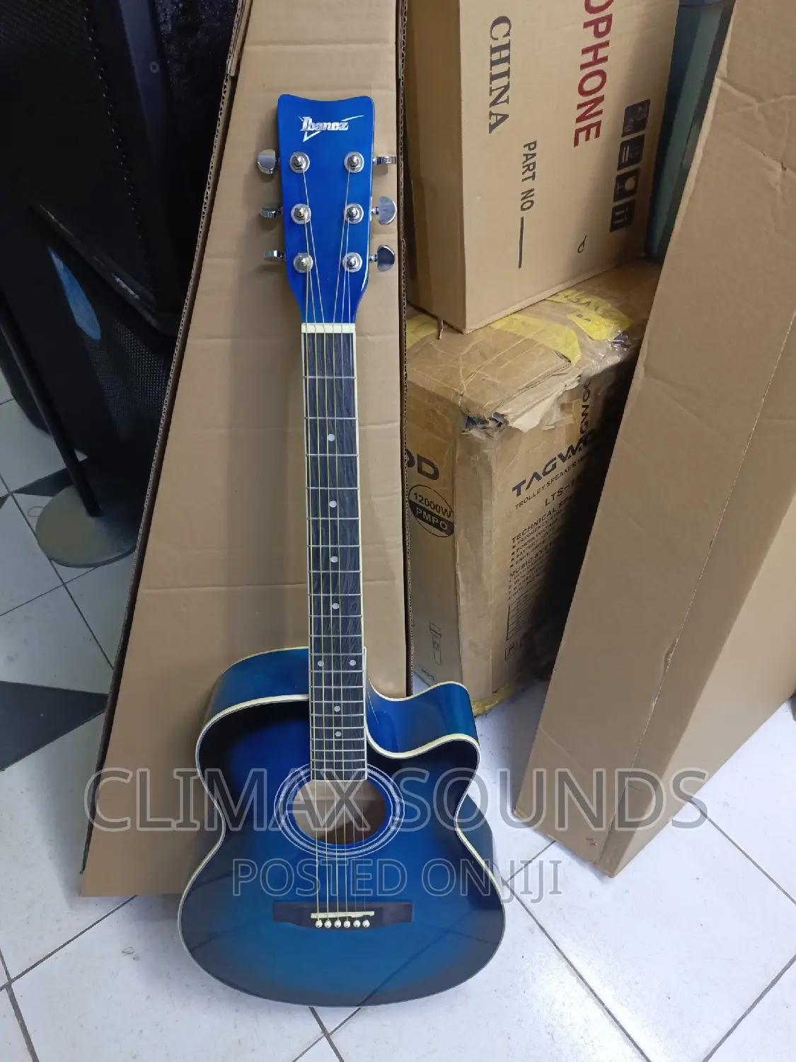 Acoustic Ibanez 40 "