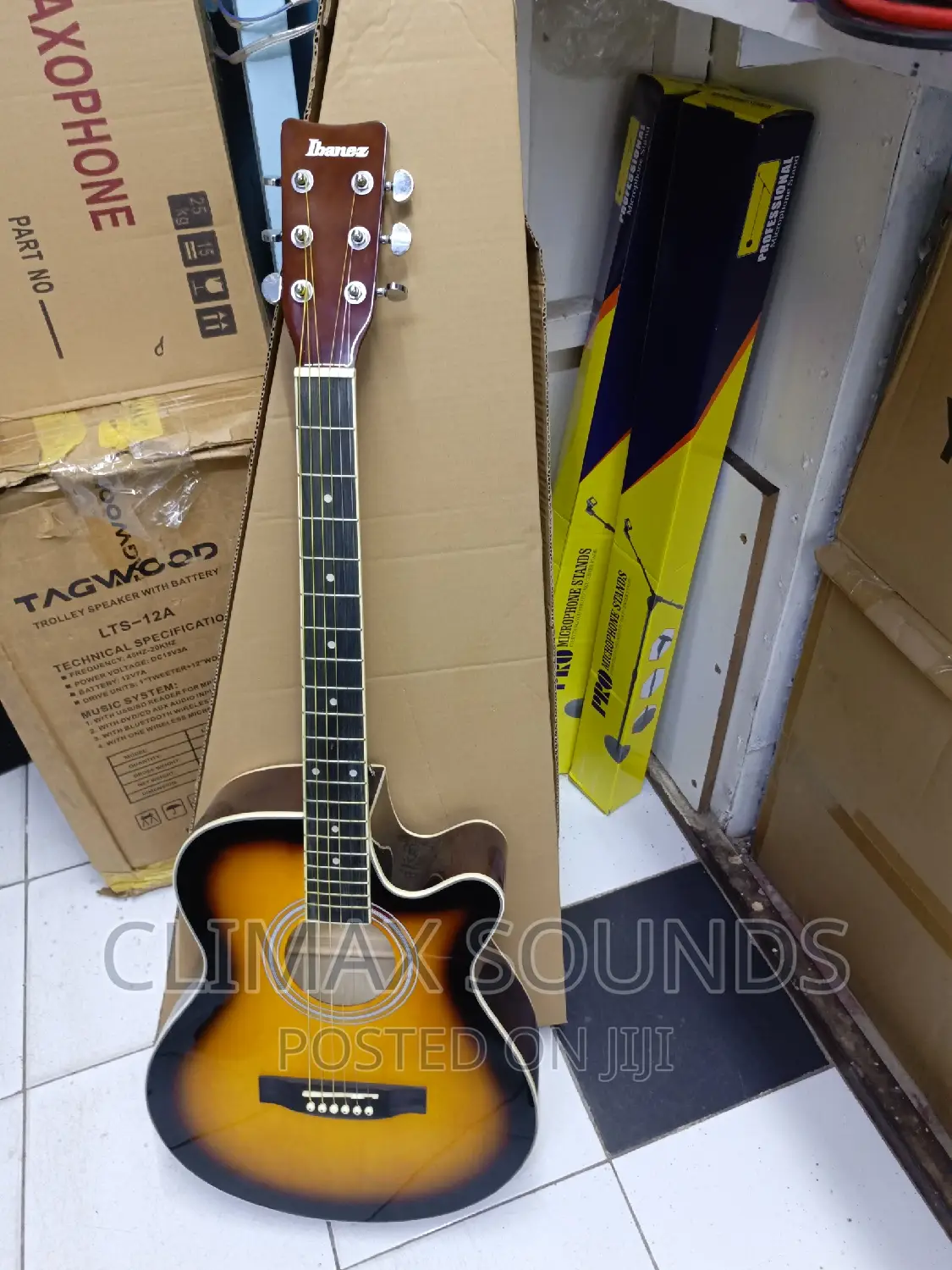 Acoustic Guitar Ibanez 40"S