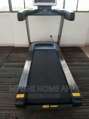 Heavy Commercial Treadmill (Body Strong)