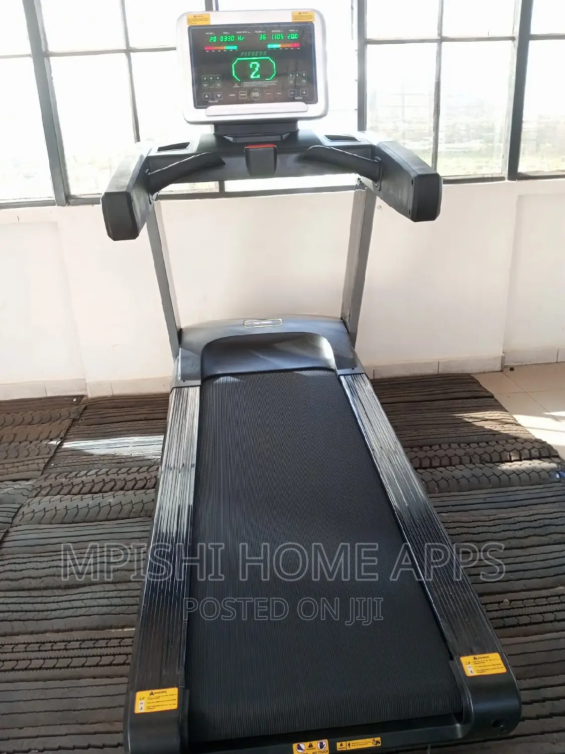 Heavy Commercial Treadmill (Body Strong)