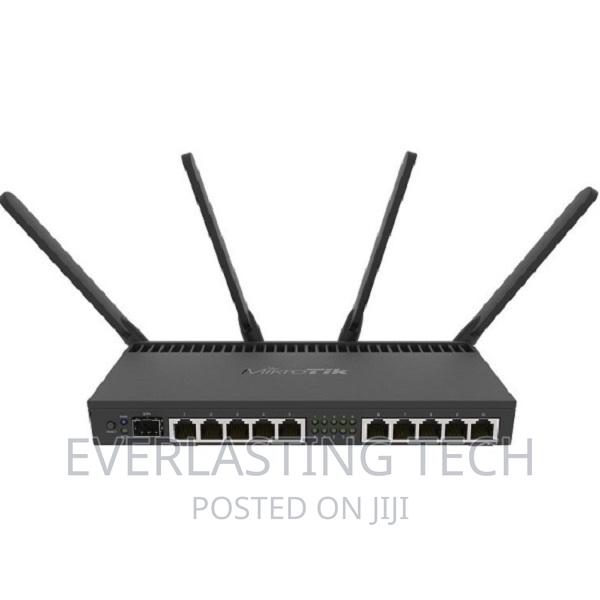 Mikrotik Rb4011 Router - main view