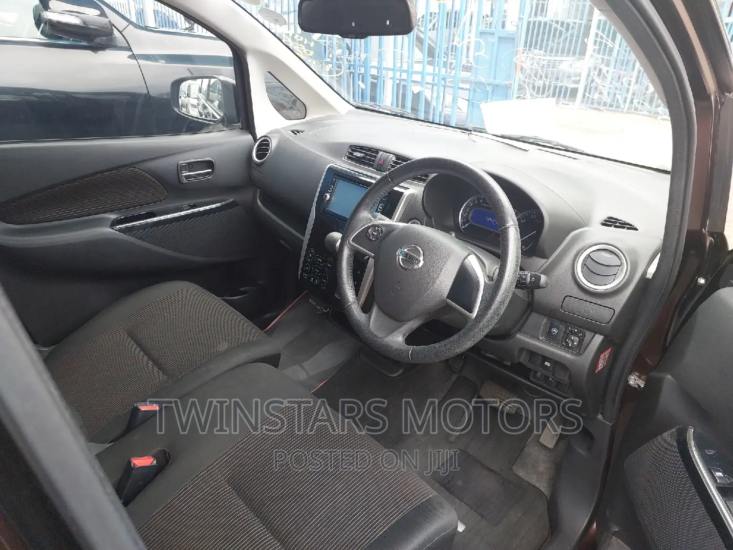 Nissan Dayz Highway Star G 2017 Brown