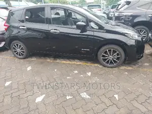 Nissan Note 1.2 Hybrid NISMO 2017 Matt Black