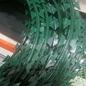 Green Razor Wire - thumbnail 2