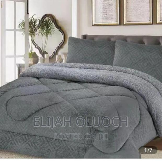 Single Woolen Blanket - thumbnail 2