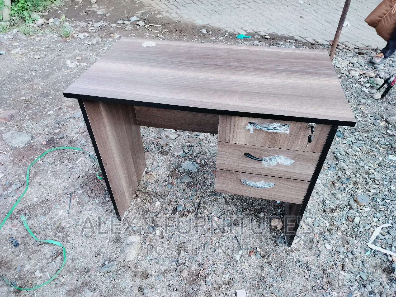 0.9 Desk Office Desk 0.9 at 4500 Desk Office Desk 0.9 at 4500des