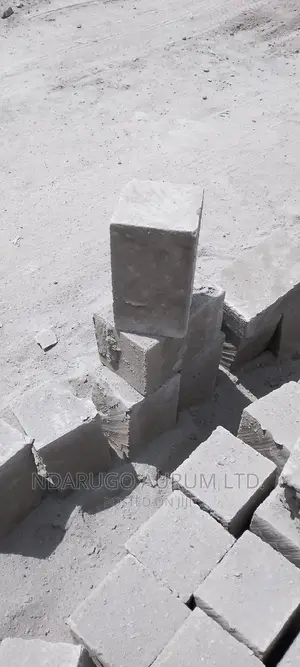 9x9 Stone 200 X 200 X 400 Stone