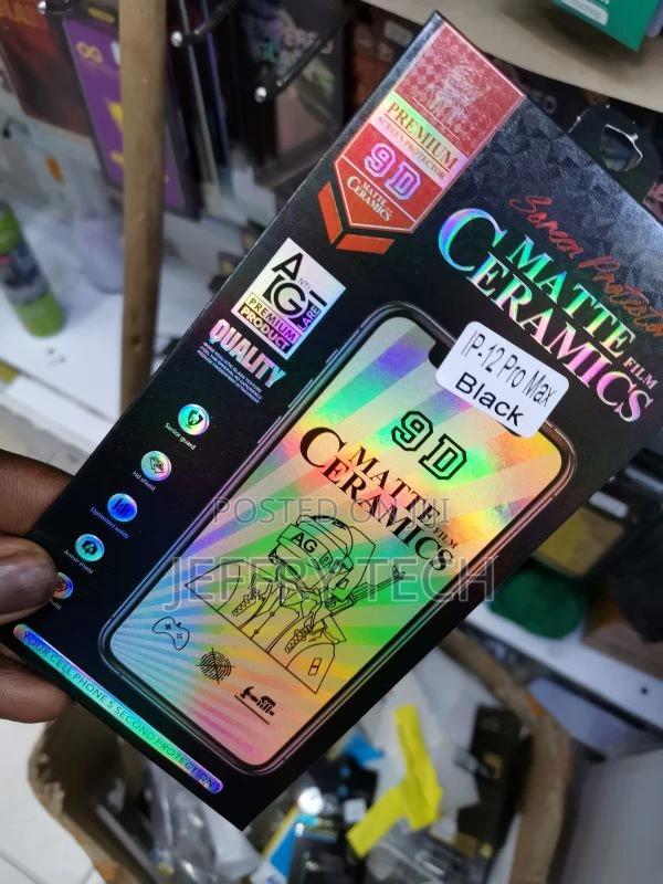 Unbreakable iPhone 12 Pro Max Screen Protector Tempered Glas - thumbnail 3