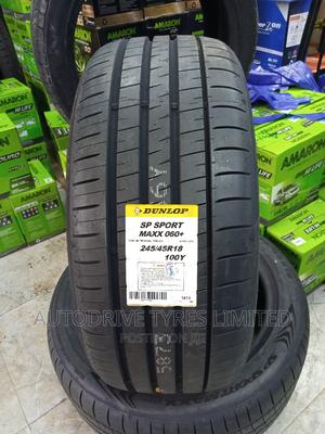 Amazon | ダンロップ(DUNLOP) スタッドレスタイヤ 185/65R15 88Q