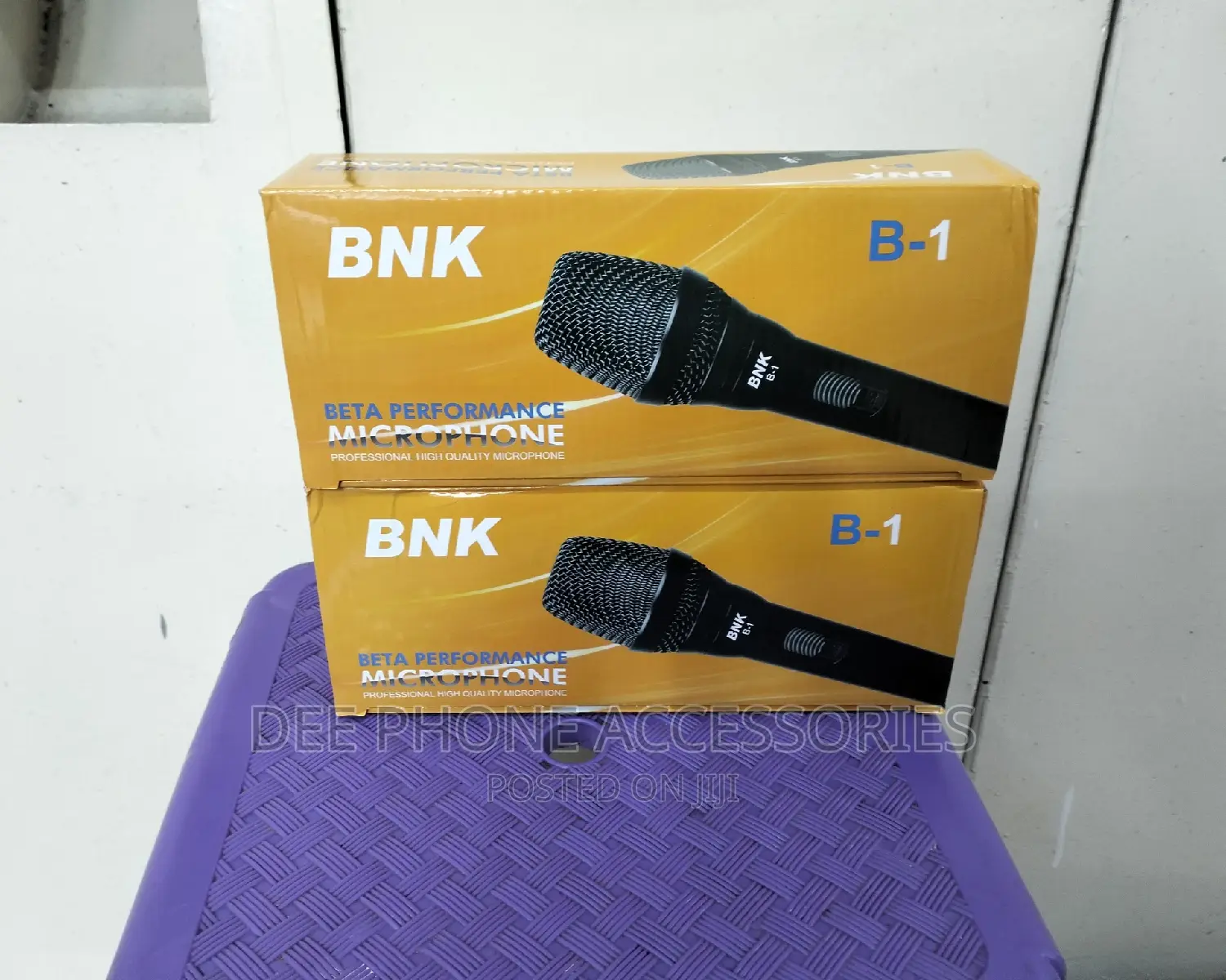 BNK B1 Wired Microphone