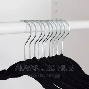 10pcs Pack Velvet Hangers