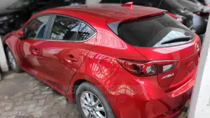 Mazda Axela 2017 Red