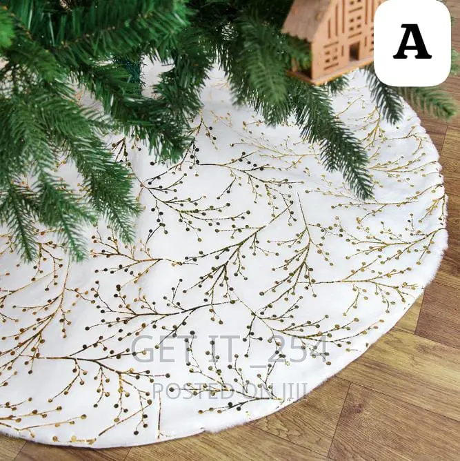 Christmas Tree Skirt Size 90 Cm
Gold and Silver Pri