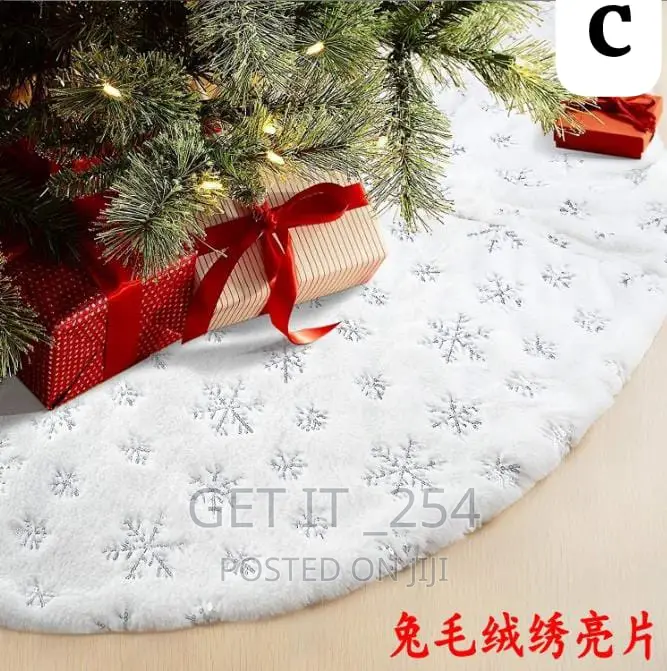 Christmas Tree Skirt Size 90 Cm
Gold and Silver Pri