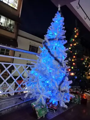 White Christmas Tree - 7ft (210cms)