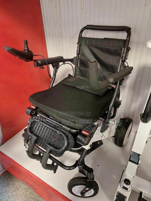 Electric Wheelchair - Foldable. - thumbnail 2