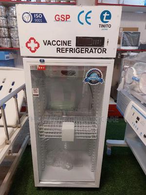Vaccine Refrigerator. / Lab Fridge. - thumbnail 2