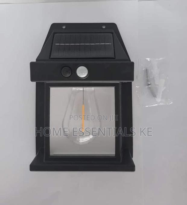 Solar Interaction Wall Lamp - thumbnail 2