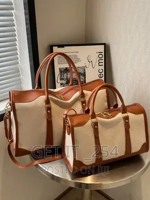 *Quality Vintage Boston Canvas Travelling Bag