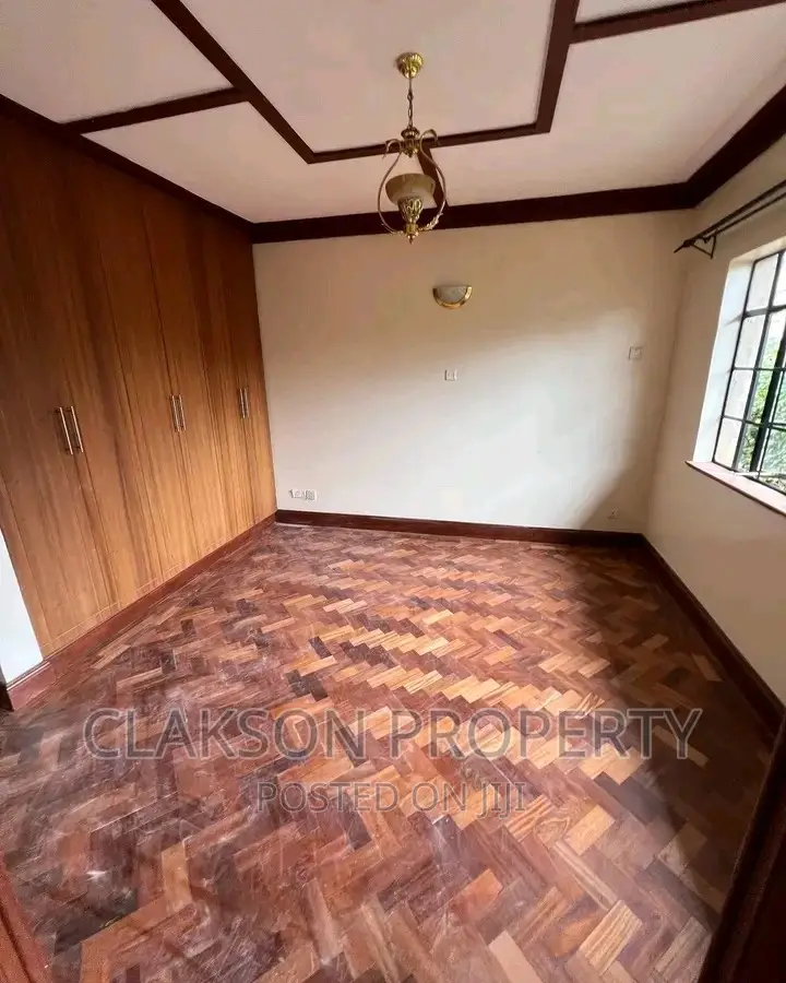 4bdrm Townhouse / Terrace in Kilimani for rent