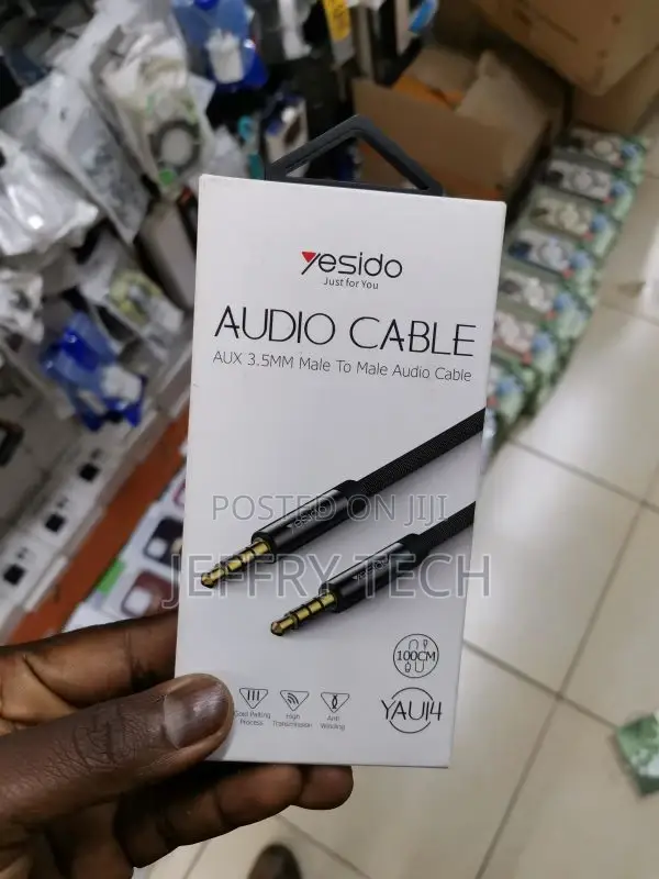 3.5mm Male to Male Audio Cable for Car Stereo Phone Speaker