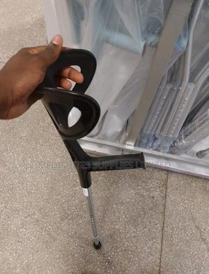 Open Elbow Crutches ( Black) - thumbnail 2