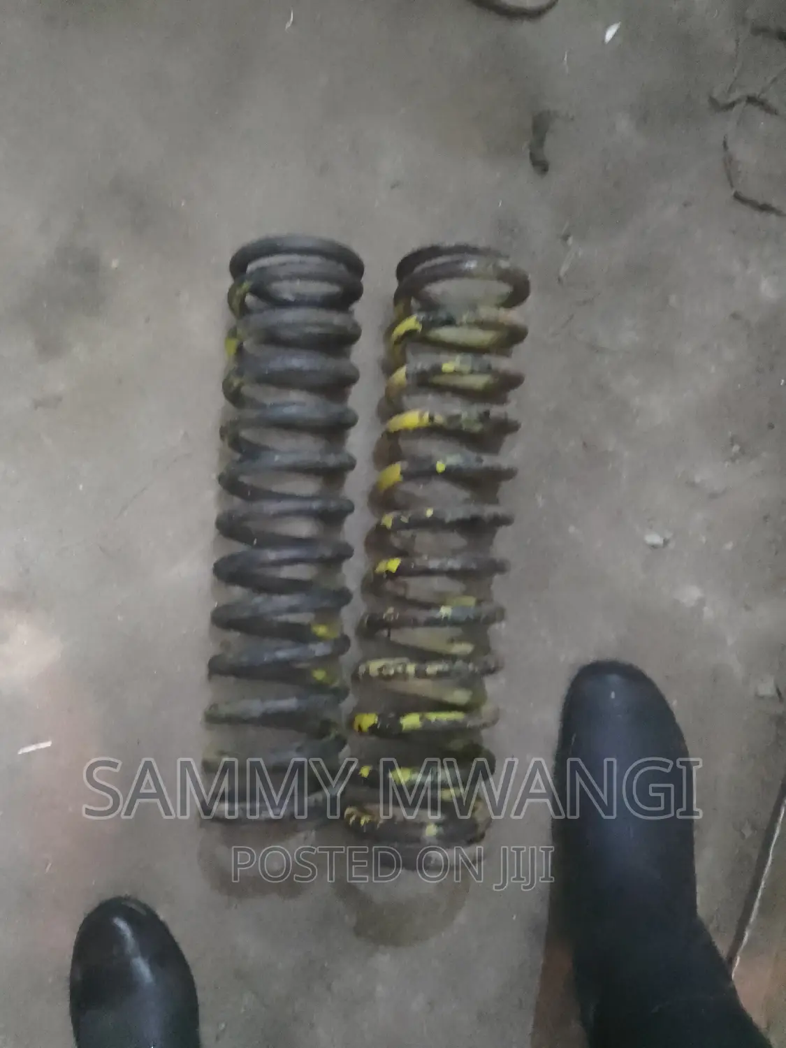 Mercedes Benz W124 Coil Springs for Ground Clearance
