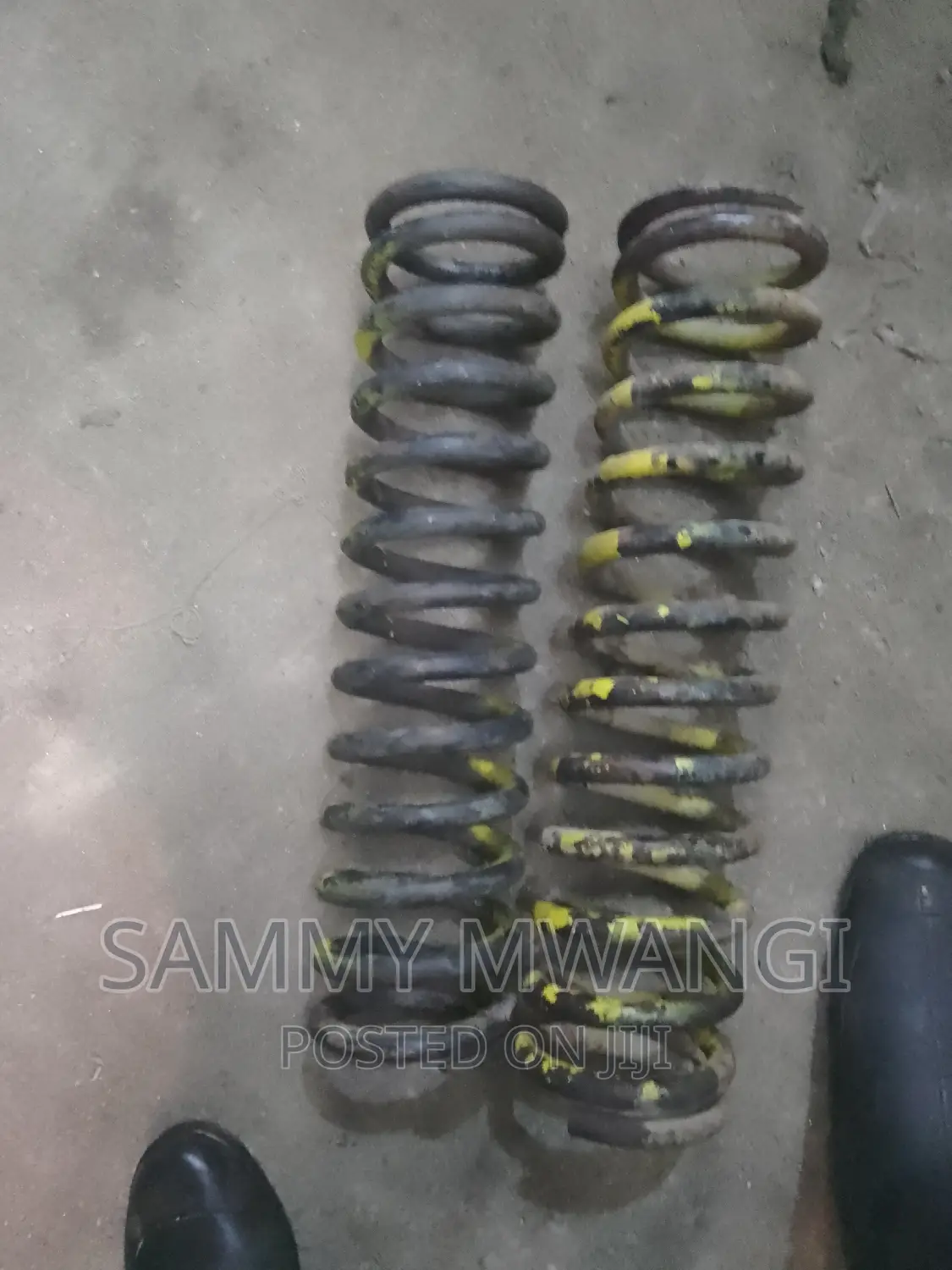 Mercedes Benz W124 Coil Springs for Ground Clearance
