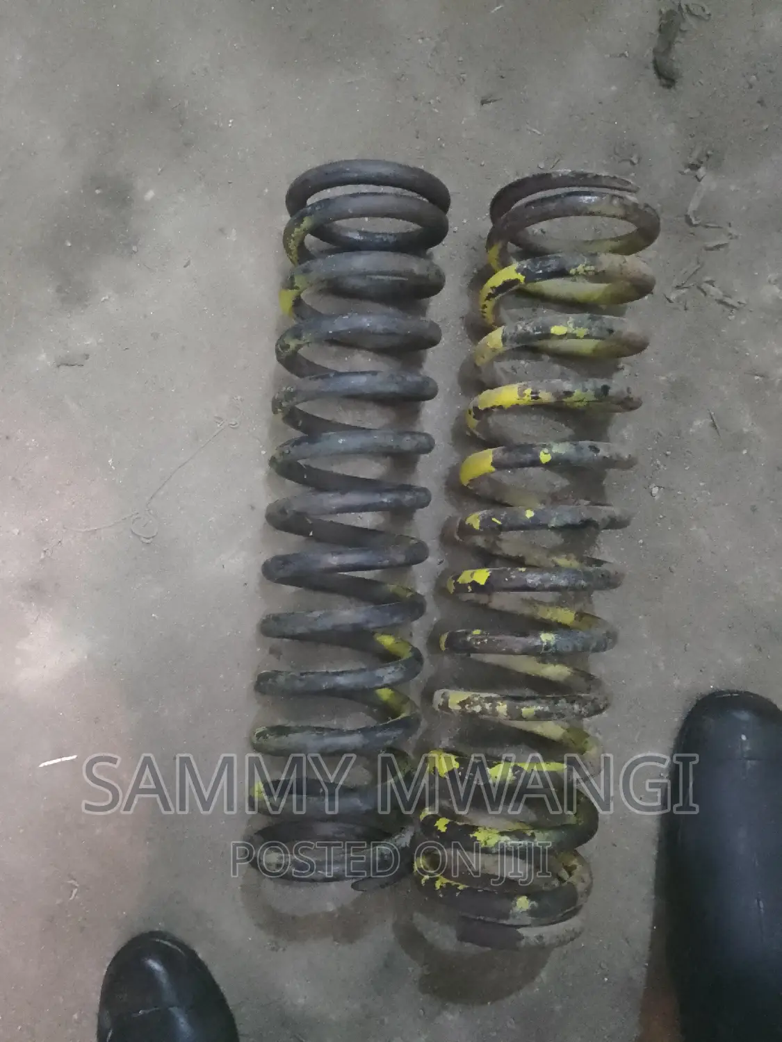 Mercedes Benz W124 Coil Springs for Ground Clearance