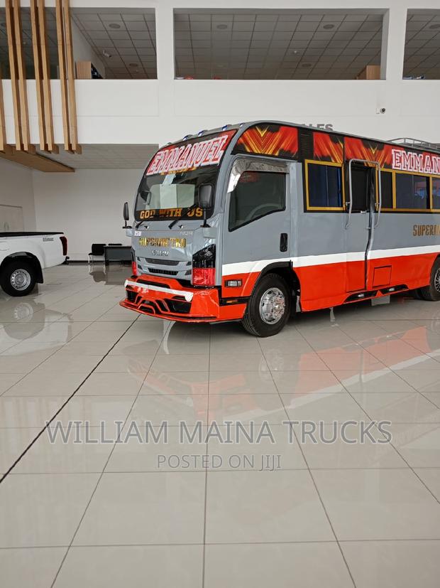 New Isuzu Executive Bus 2023 Grey - thumbnail 3