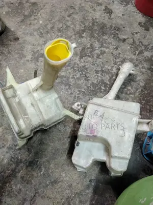 Wiper Water Tank Nze Probox