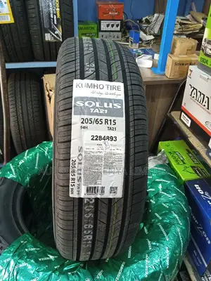 205/65r15 Kumho Tire