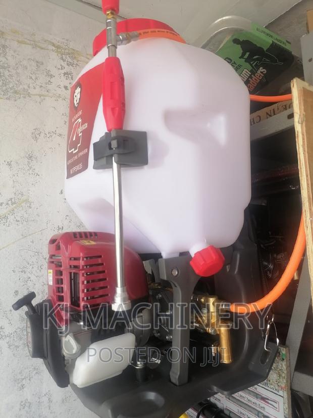 Gasoline Powered Windsor 4stroke Power Sprayer