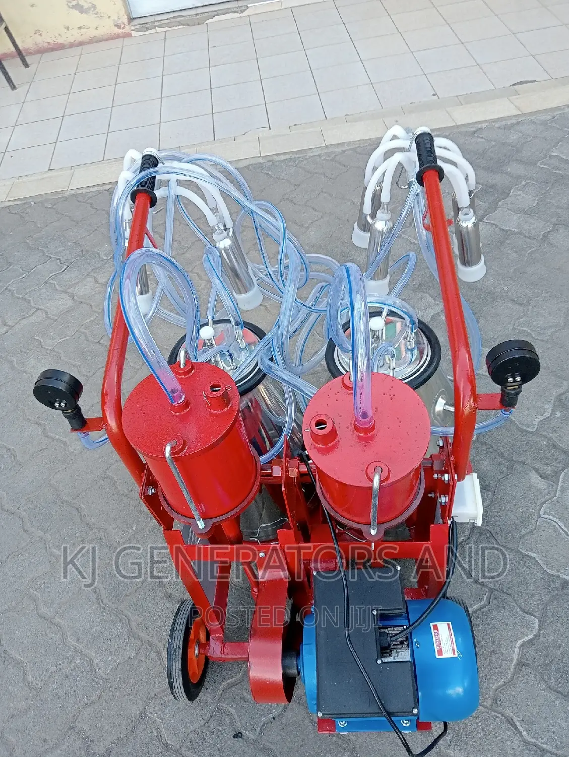 2buckets Milking Machine Now in Stock