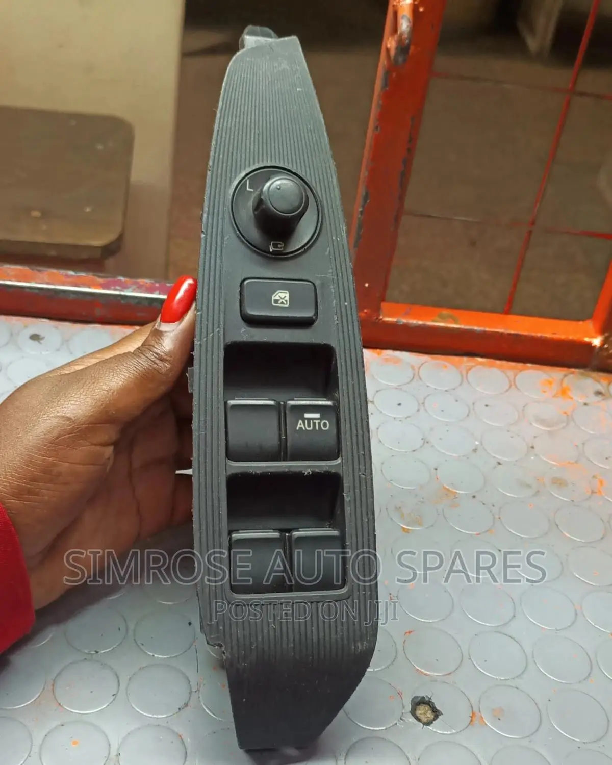 Mazda Cx5 Main Door Switch.