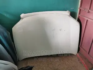 Prado 160 Bonnet