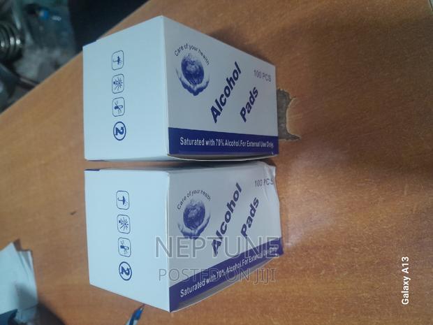 Alcohol Pads - main view