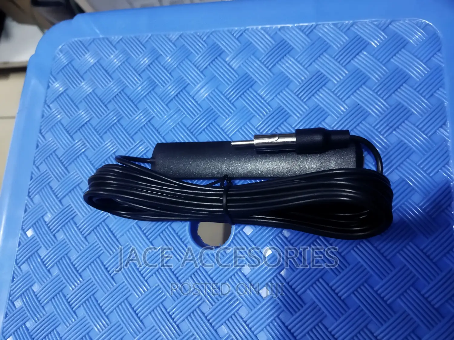 New Car Radio Antennae