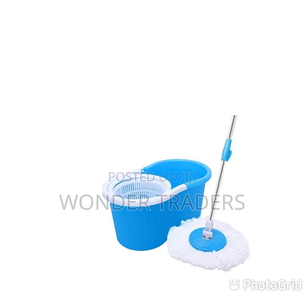 Generic Original Spin Mob
