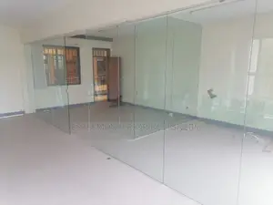 Toughened Frameless Glass Partitioning