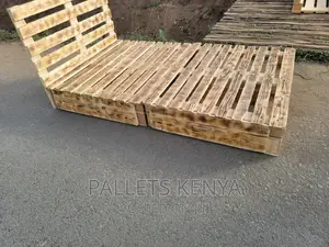 Pallet Bed- 4*6 With Drawers Pallet Bed. (#)