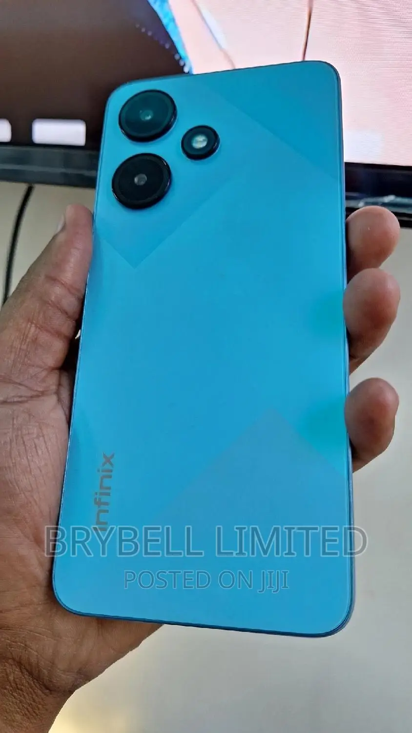 Infinix Hot 30i 128 GB Blue