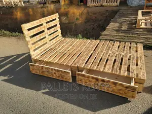Pallet Bed- 4*6 Pallet Bed With Drawers. (#D08)