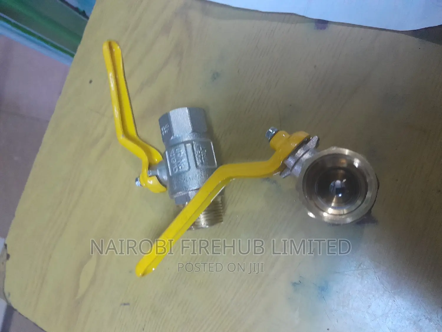 Ball Valve 3/4 " With Male and Female Ends