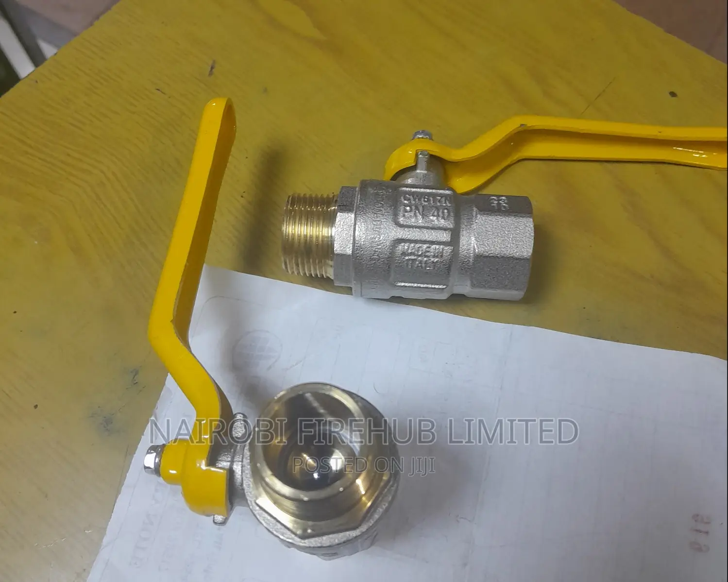 Ball Valve 3/4 " With Male and Female Ends